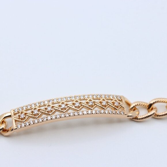 Elegant Rose Gold Bracelet with Criss-Cross Diamond Inlay Design, XPBL0706 - Picture 3 of 12